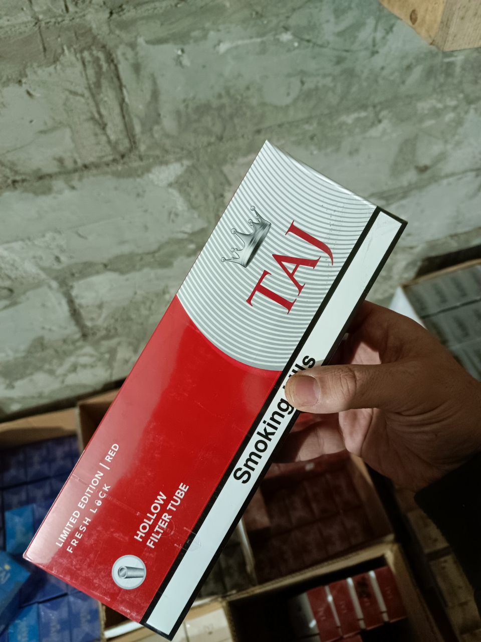 Taj QS Red Fresh Lock