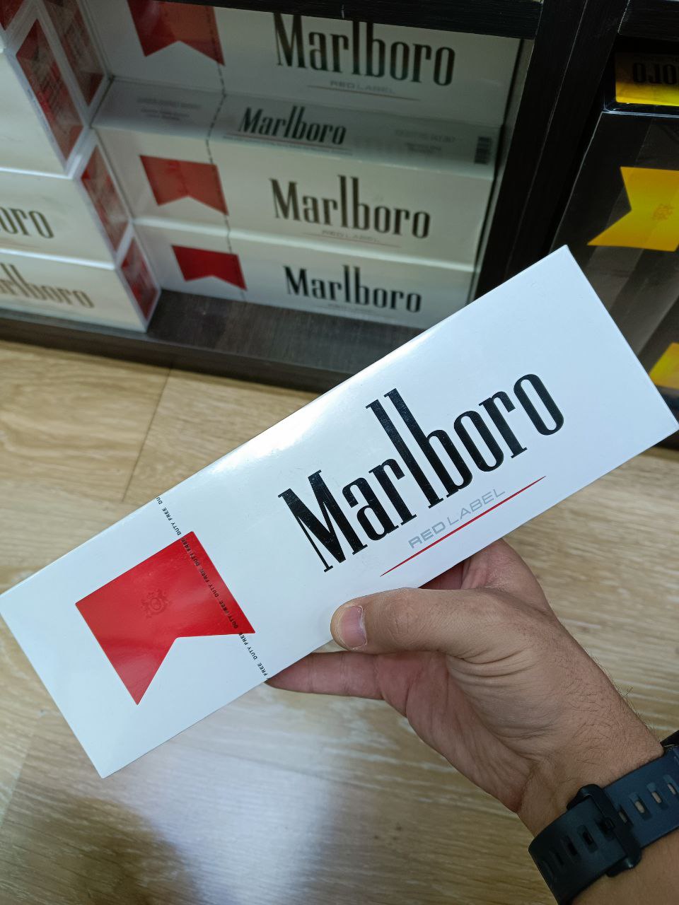 Marlboro Red Label