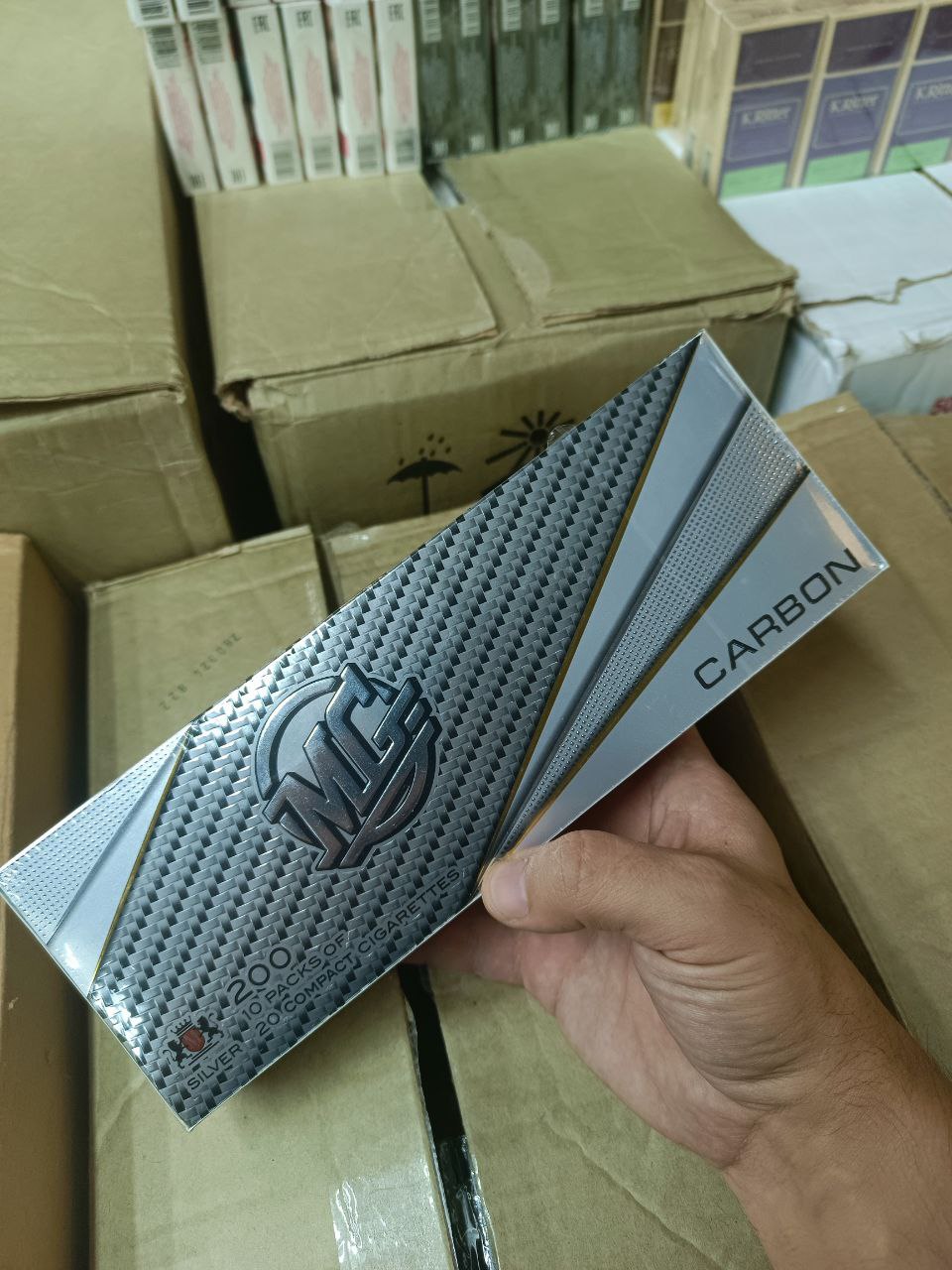 MG Carbon Silver Compact